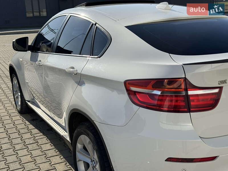 Внедорожник / Кроссовер BMW X6 2012 в Ивано-Франковске