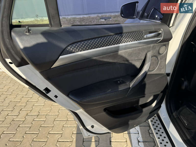 Внедорожник / Кроссовер BMW X6 2012 в Ивано-Франковске