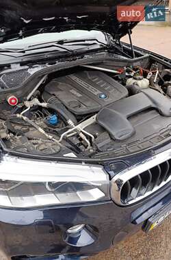 Позашляховик / Кросовер BMW X6 2018 в 