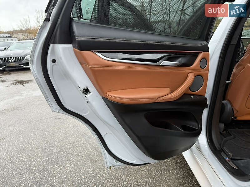 Позашляховик / Кросовер BMW X6 2015 в Харкові