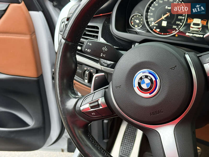 Позашляховик / Кросовер BMW X6 2015 в Харкові