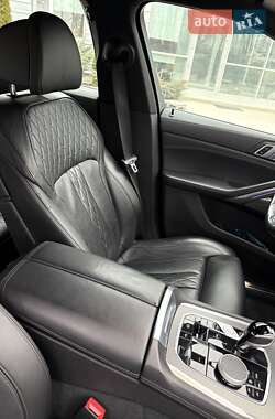 Внедорожник / Кроссовер BMW X6 2022 в 