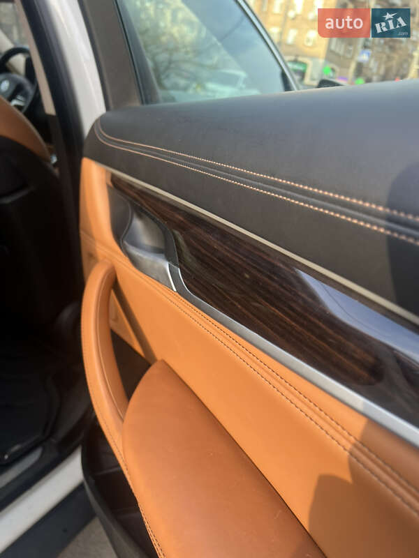 Позашляховик / Кросовер BMW X6 2014 в Києві