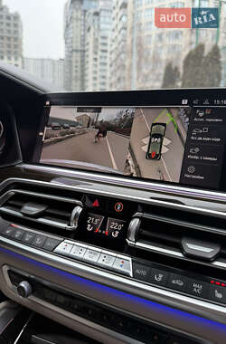 Внедорожник / Кроссовер BMW X6 2020 в 