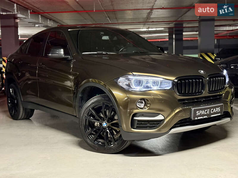 Внедорожник / Кроссовер BMW X6 2016 в Киеве