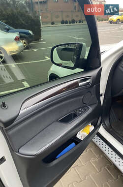 Внедорожник / Кроссовер BMW X6 2011 в 