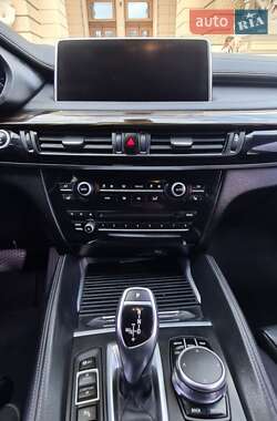 Позашляховик / Кросовер BMW X6 2017 в 