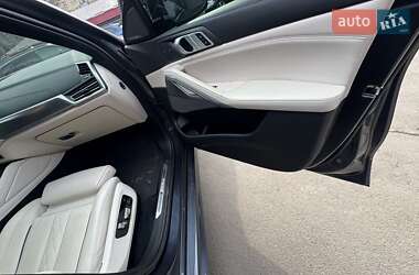 Внедорожник / Кроссовер BMW X6 2020 в 