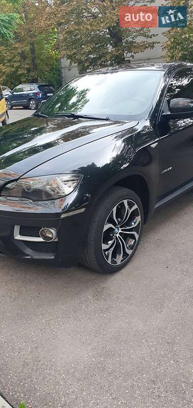 Внедорожник / Кроссовер BMW X6 2012 в Полтаве
