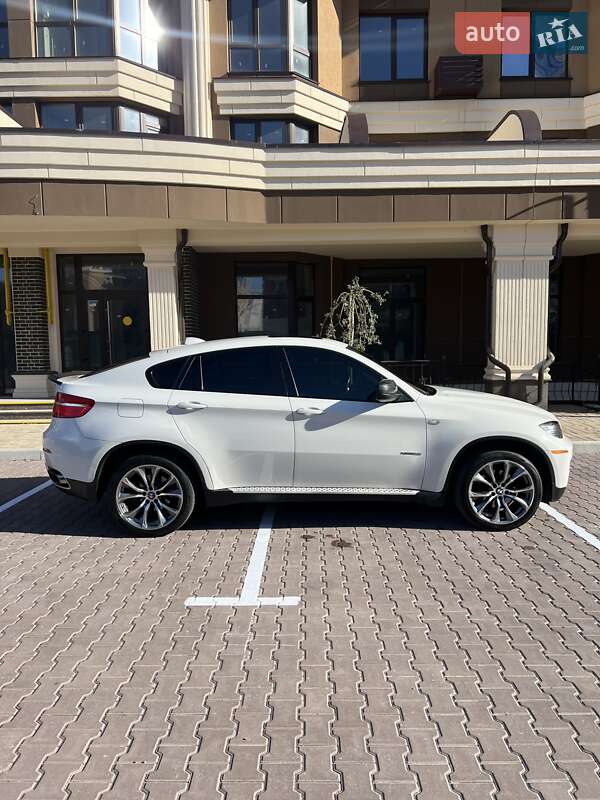 BMW X6 2011