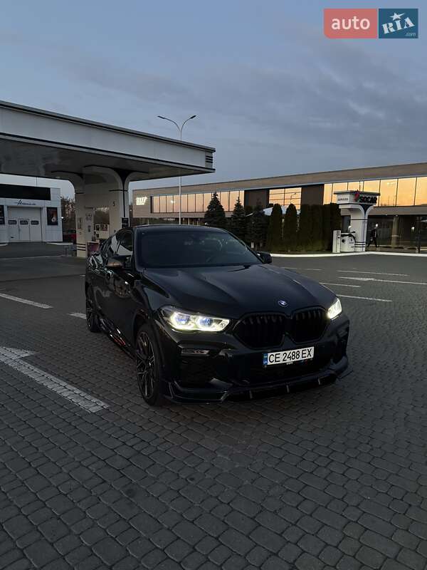 Позашляховик / Кросовер BMW X6 2021 в 