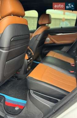 Внедорожник / Кроссовер BMW X6 2015 в 
