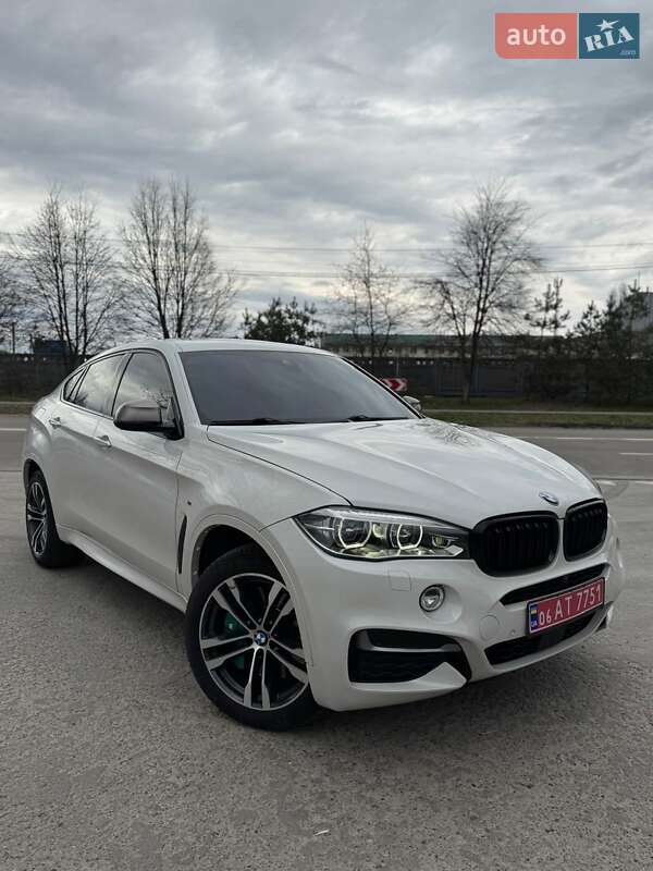 Внедорожник / Кроссовер BMW X6 2015 в 