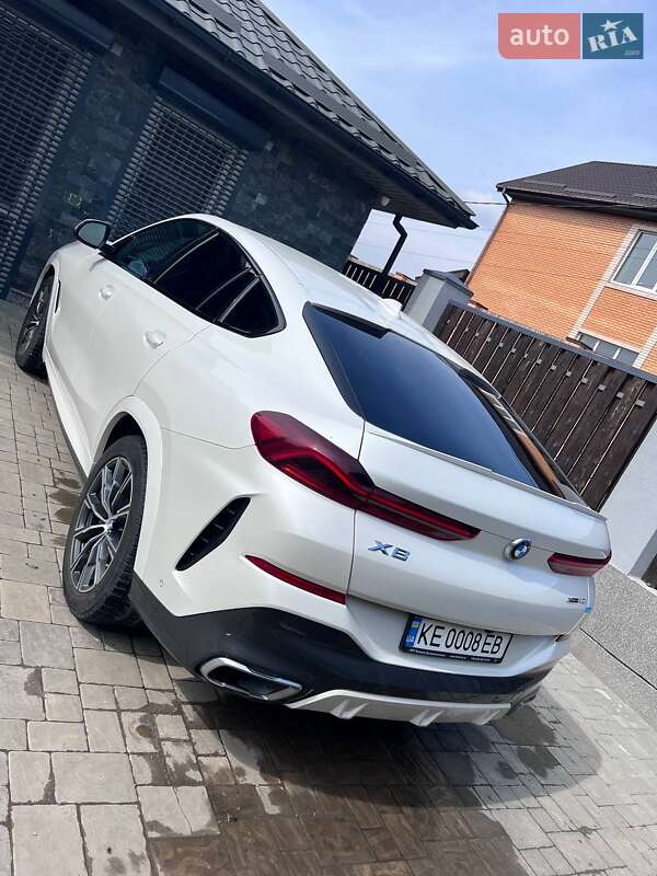 Позашляховик / Кросовер BMW X6 2021 в Дніпрі