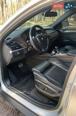 Позашляховик / Кросовер BMW X6 2011 в 