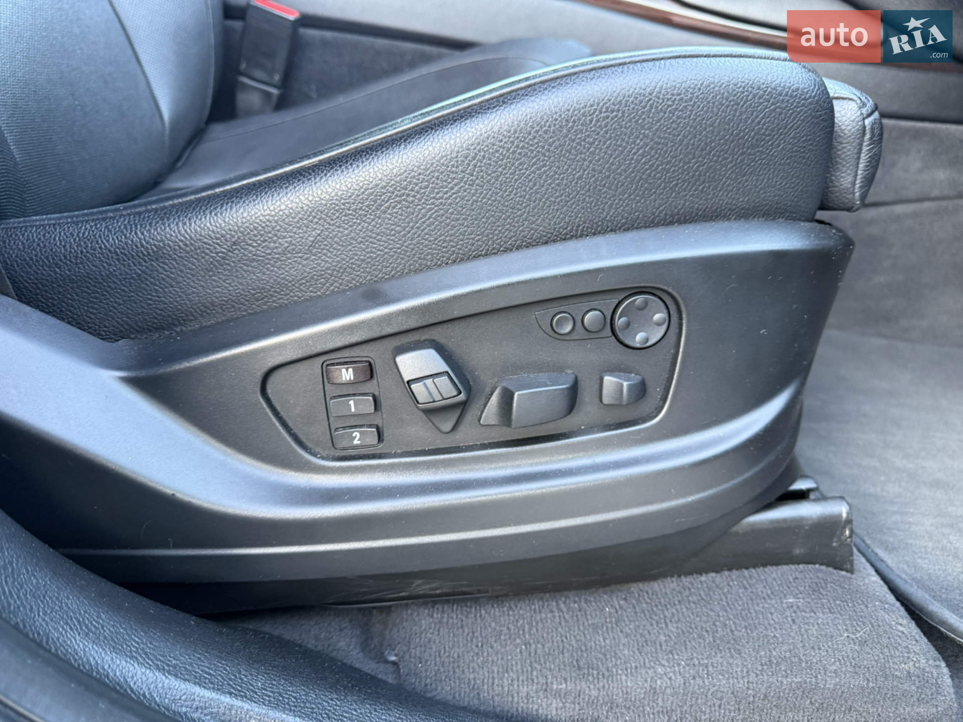 2012 BMW X6 - мініатюра 23