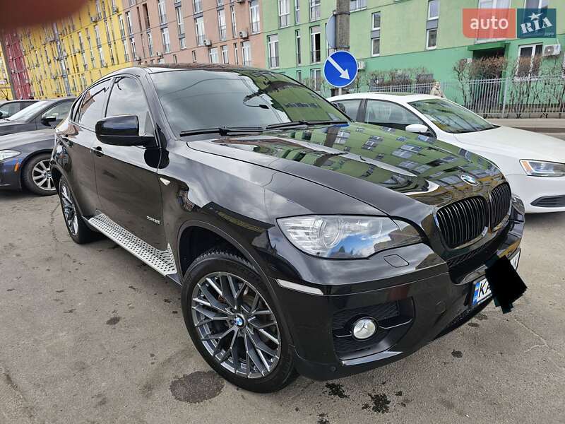 Позашляховик / Кросовер BMW X6 2010 в Києві