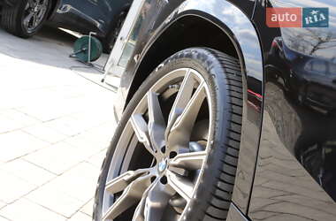 Позашляховик / Кросовер BMW X6 2022 в 