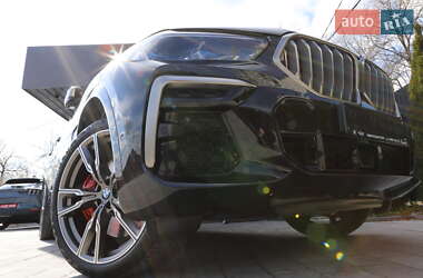 Позашляховик / Кросовер BMW X6 2022 в 