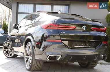 Позашляховик / Кросовер BMW X6 2022 в 