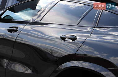 Позашляховик / Кросовер BMW X6 2022 в 