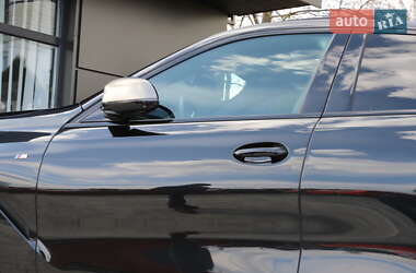 Позашляховик / Кросовер BMW X6 2022 в 