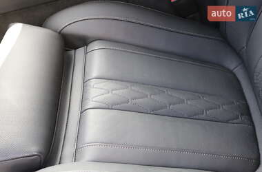 Позашляховик / Кросовер BMW X6 2022 в 