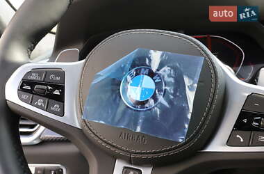 Позашляховик / Кросовер BMW X6 2022 в 