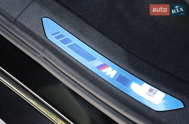 Позашляховик / Кросовер BMW X6 2022 в 