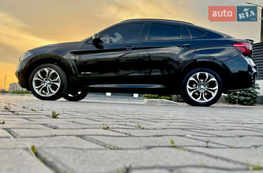 Внедорожник / Кроссовер BMW X6 2015 в 