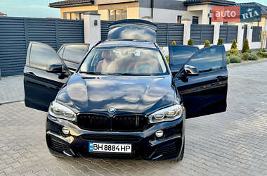 Внедорожник / Кроссовер BMW X6 2015 в 