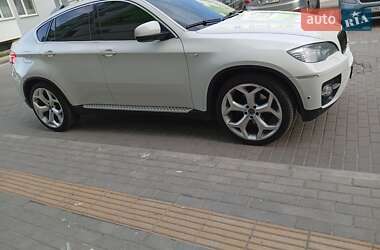 Внедорожник / Кроссовер BMW X6 2010 в 