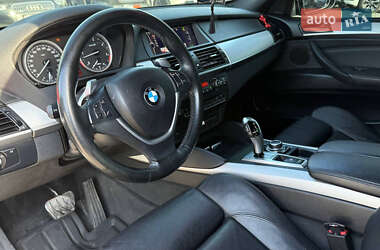 Позашляховик / Кросовер BMW X6 2011 в 
