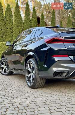 Позашляховик / Кросовер BMW X6 2022 в 