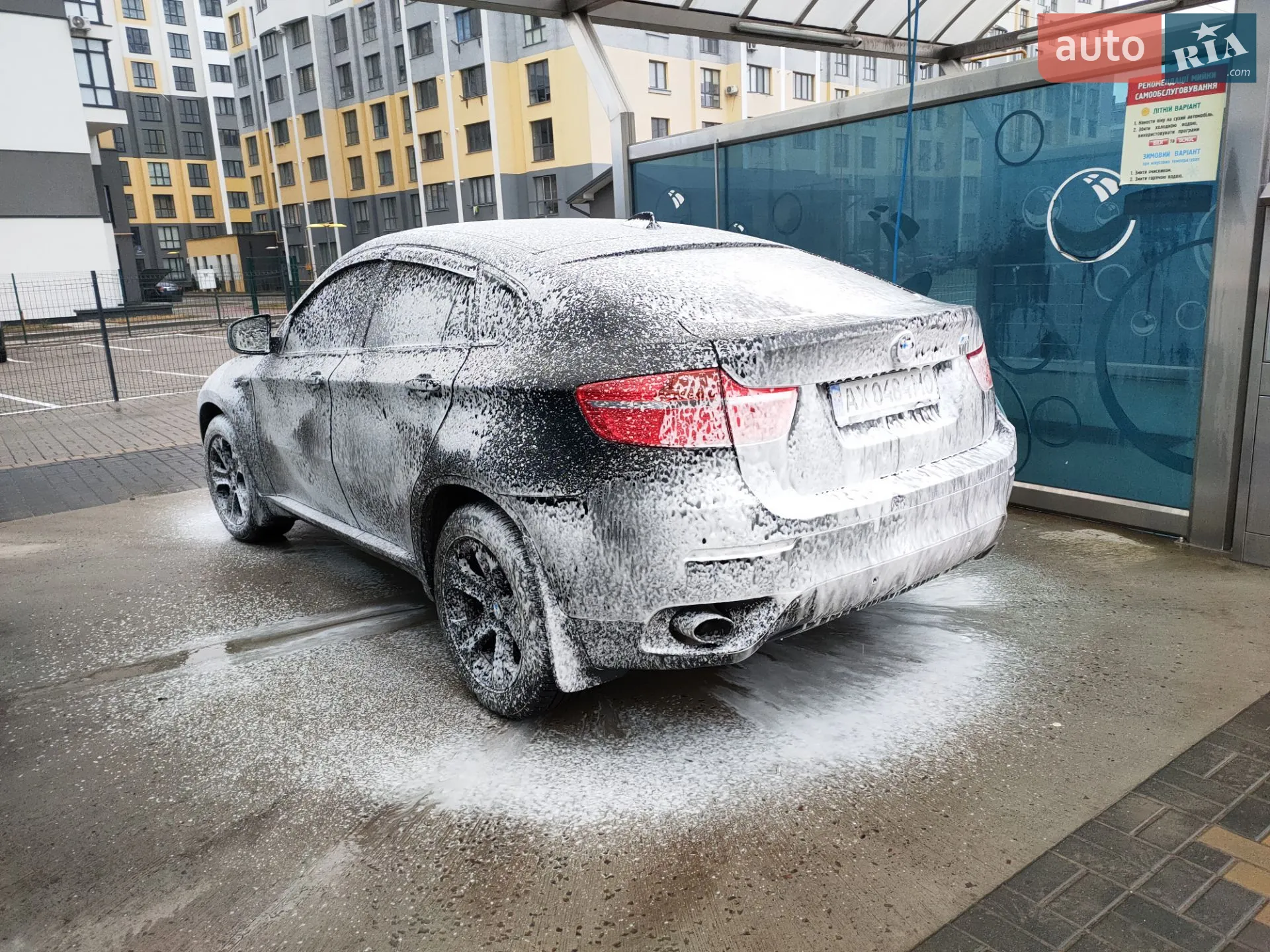 2011 BMW X6 - мініатюра 9
