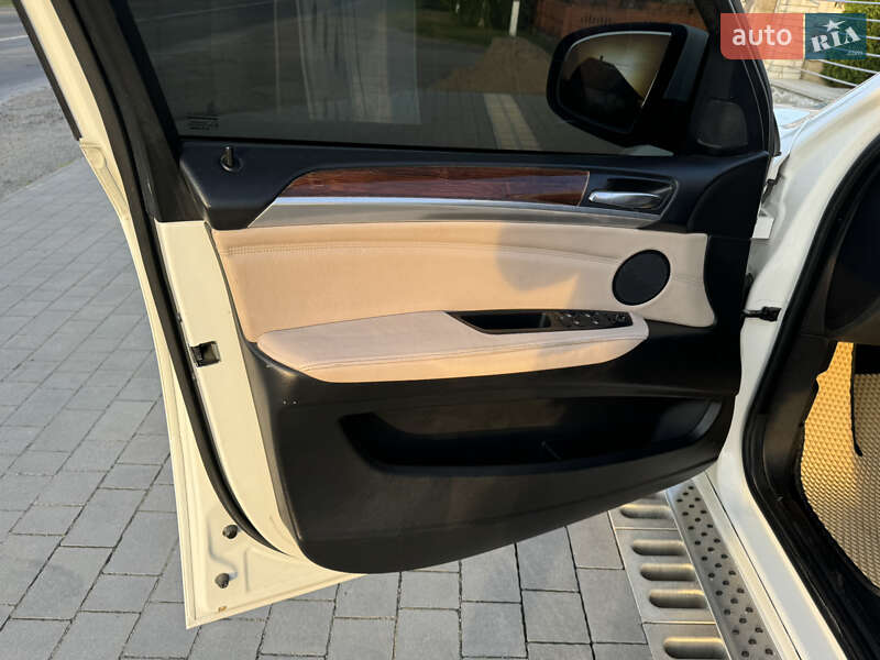 Позашляховик / Кросовер BMW X6 2009 в Новоселиці