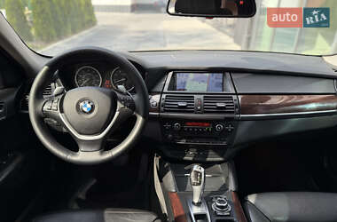 Позашляховик / Кросовер BMW X6 2008 в 