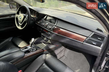 Позашляховик / Кросовер BMW X6 2008 в 