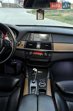 Позашляховик / Кросовер BMW X6 2010 в 