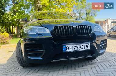 Позашляховик / Кросовер BMW X6 2013 в 