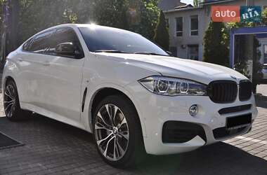 Внедорожник / Кроссовер BMW X6 2018 в 