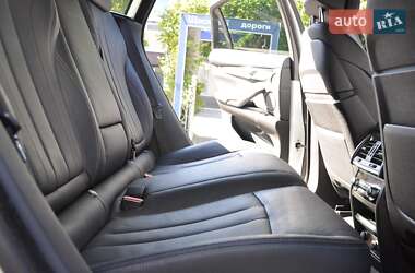 Внедорожник / Кроссовер BMW X6 2018 в 