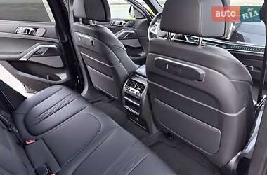 Позашляховик / Кросовер BMW X6 2024 в 