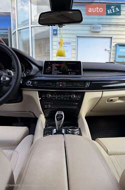 Внедорожник / Кроссовер BMW X6 2015 в 