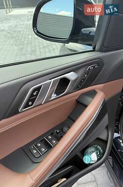 Внедорожник / Кроссовер BMW X6 2022 в 