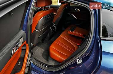 Позашляховик / Кросовер BMW X6 2022 в 