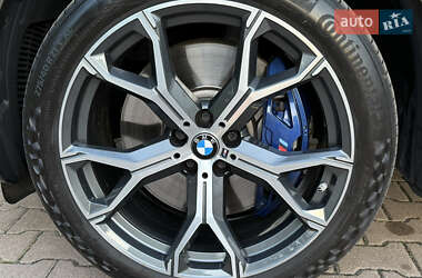 Позашляховик / Кросовер BMW X6 2020 в 
