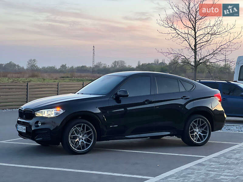 Позашляховик / Кросовер BMW X6 2017 в 