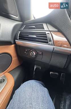 Внедорожник / Кроссовер BMW X6 2011 в 