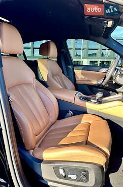 Внедорожник / Кроссовер BMW X6 2022 в 